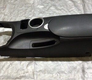 2010-2017 Nissan 370Z Lower Center Console w/ Lid / 7Z017 - Infiniti Parts Sales