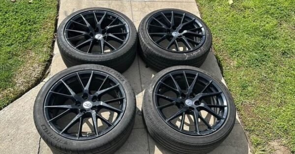 Infiniti G37 IPL Coupe Rims - Infiniti Parts Sales